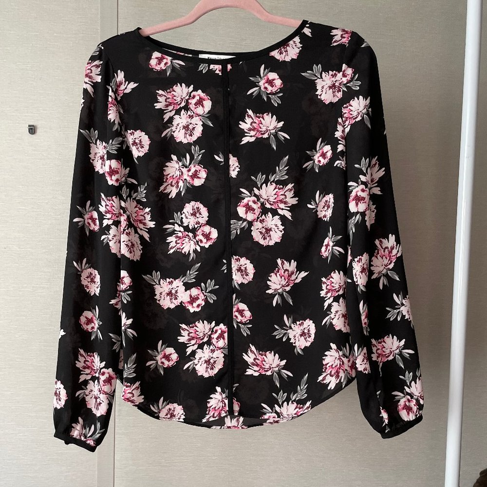 White House Black Market floral blouse